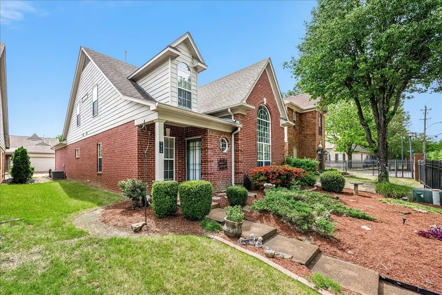 7439 MACON RD, Cordova, TN 38018 - #2