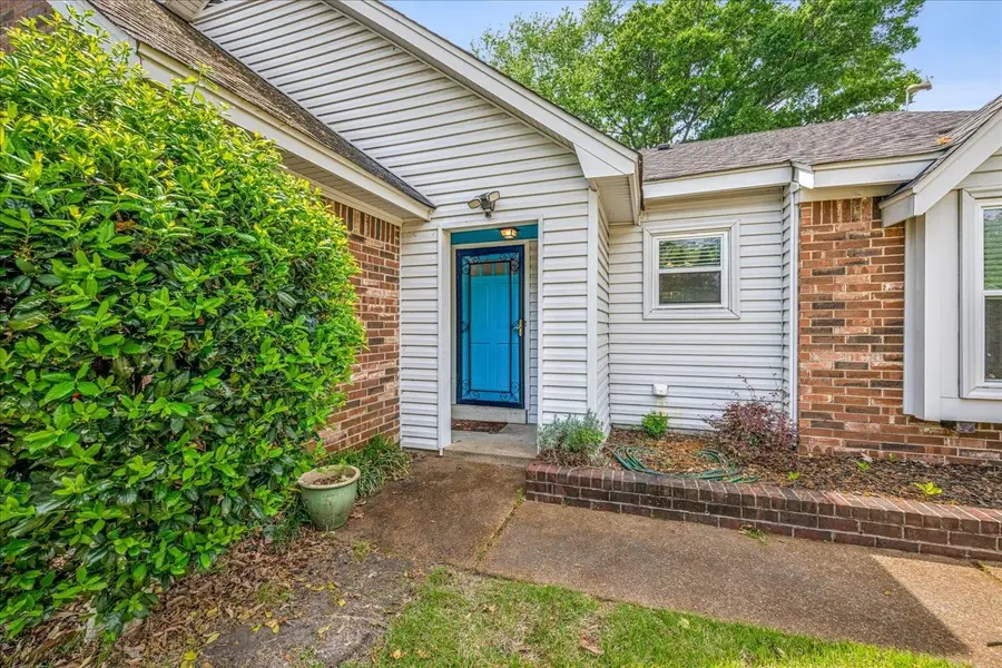 3301 SYCAMORE VIEW RD, Bartlett, TN 38134 - #2