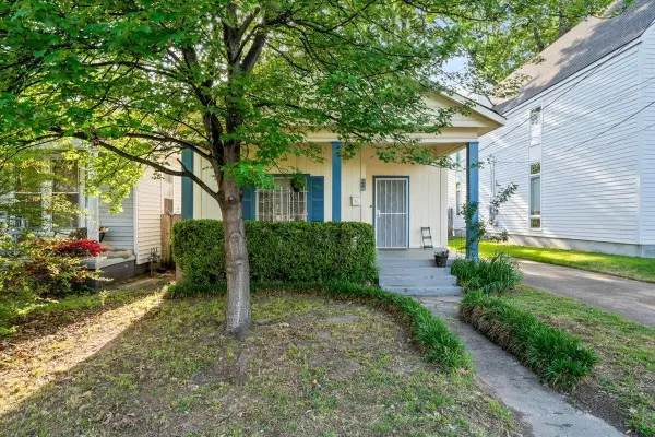 885 S COX ST, Memphis, TN 38104