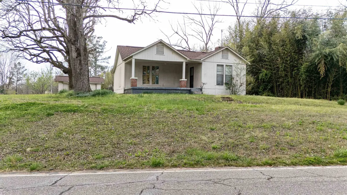 1040 POCAHONTAS RD, Pocahontas, TN 38061 - #1