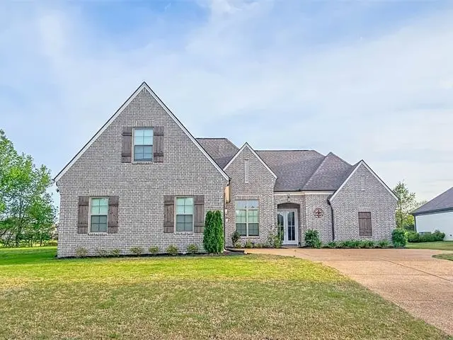 230 LINKS VIEW DR, Oakland, TN 38060 - #1