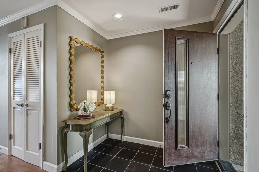 335 RIVERBLUFF PL #2, Memphis, TN 38103 - #2