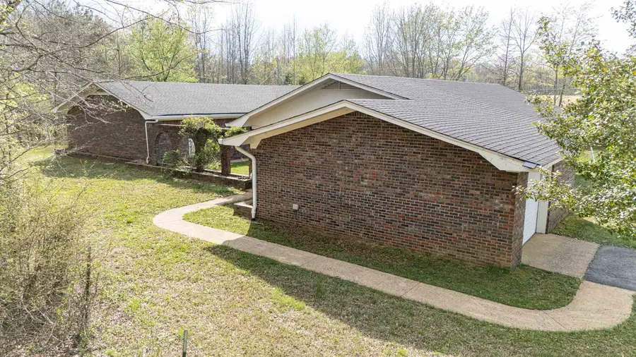 1150 POCAHONTAS RD, Pocahontas, TN 38061 - #2