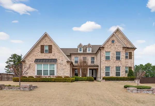 408 TENDER OAKS LN N, Collierville, TN 38017