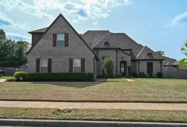 5093 LAUREL SPRINGS DR, Memphis, TN 38125