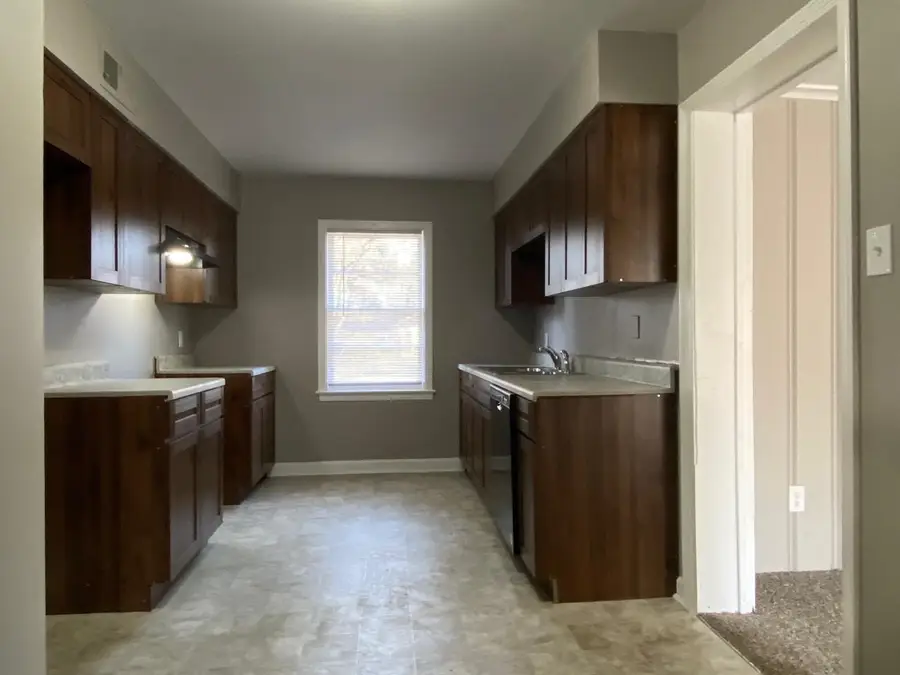 516 JEANNE DR, Memphis, TN 38109 - #3