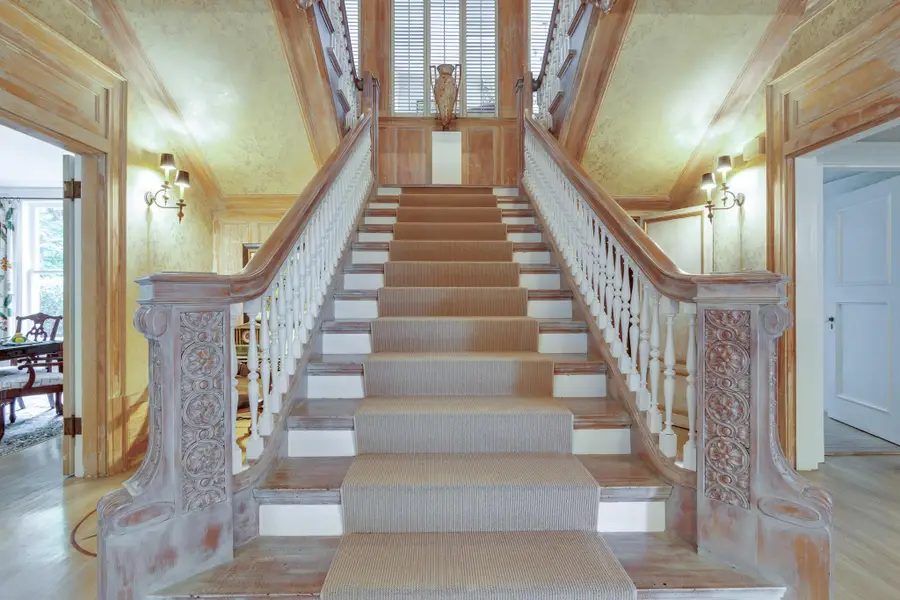 2221 POPLAR AVE, Memphis, TN 38104 - #3