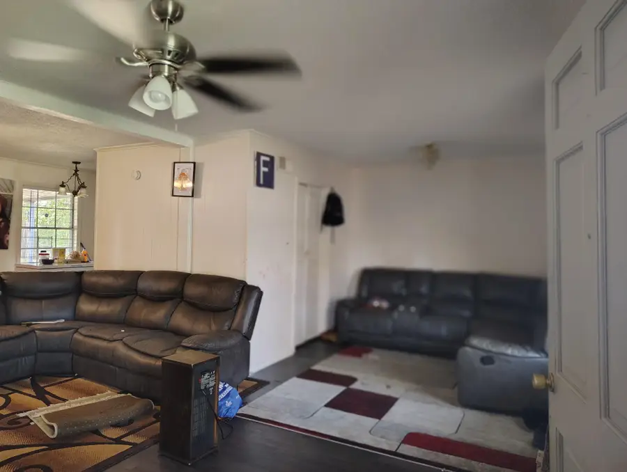 4545 TAMMY LN, Memphis, TN 38116 - #3