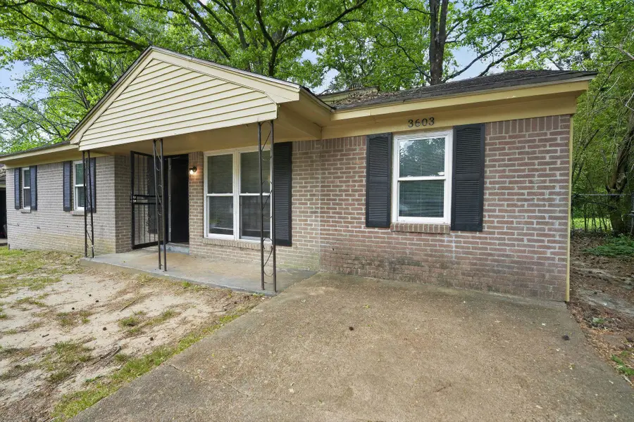 3603 WINDERMERE RD, Memphis, TN 38128 - #2