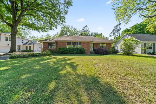 69 N WHITE STATION RD, Memphis, TN 38117