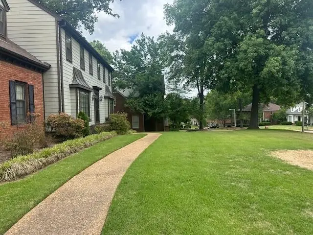 1915 HIDDEN OAKS DR, Germantown, TN 38138 - #2