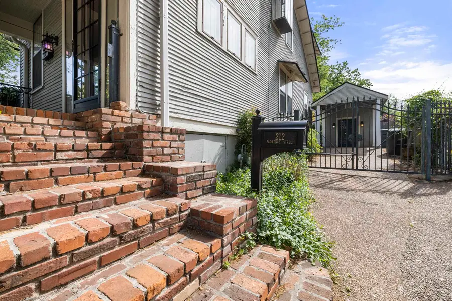 212 FLORENCE AVE, Memphis, TN 38104 - #2