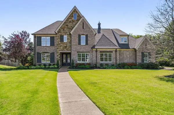 8995 TELLURIDE CV, Germantown, TN 38138