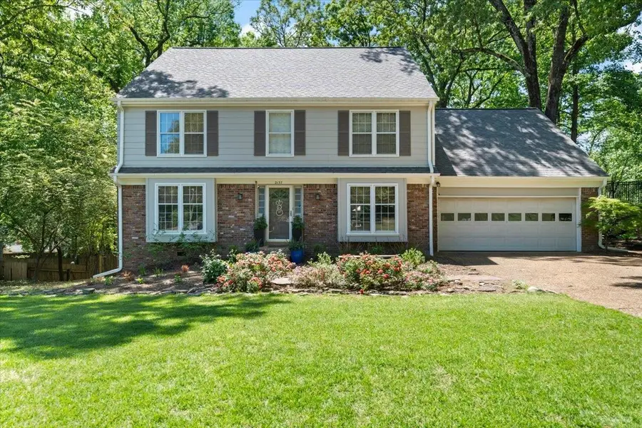 2137 WOODSIDE DR, Germantown, TN 38138 - #2