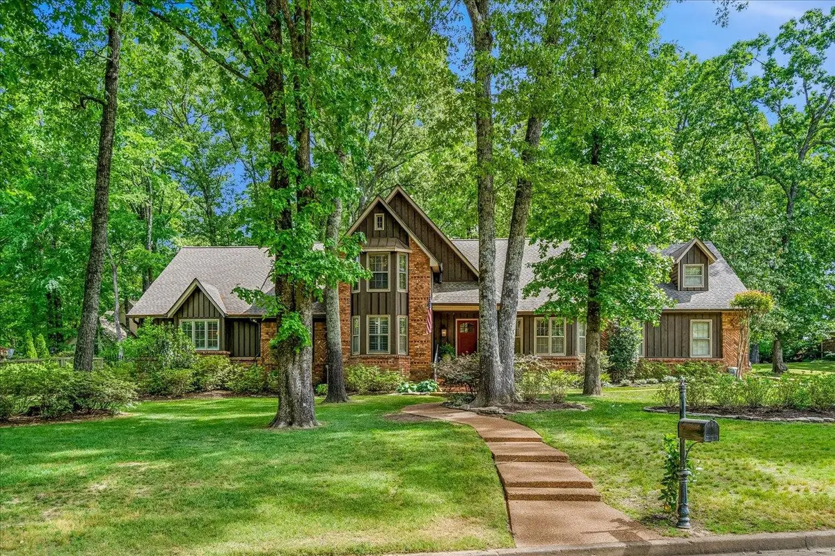 892 FAIR OAKS DR, Collierville, TN 38017 - #1