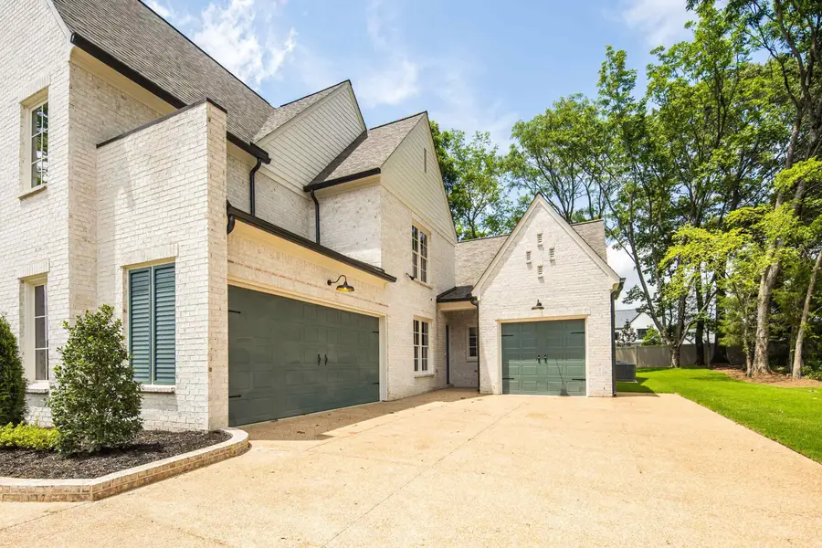 9172 CHEATHAM LN, Germantown, TN 38138 - #2