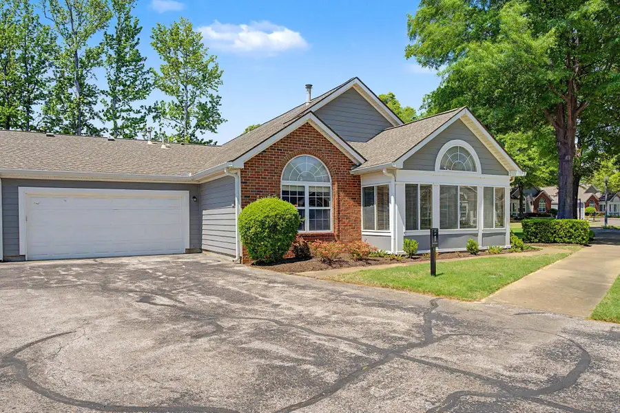 269 OAK CLUB LN #10, Collierville, TN 38017 - #2
