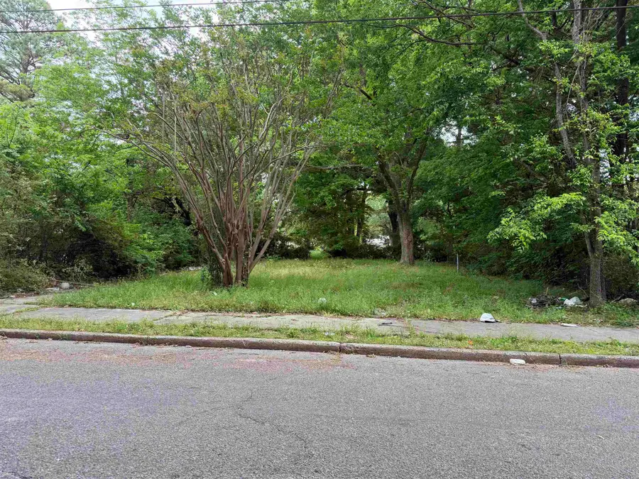 884 KIPPLEY ST, Memphis, TN 38112 - #2