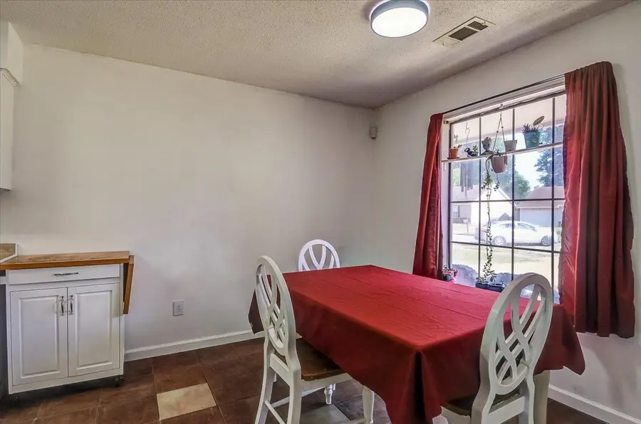 7128 BUTTERFLY DR, Memphis, TN 38133 - #3