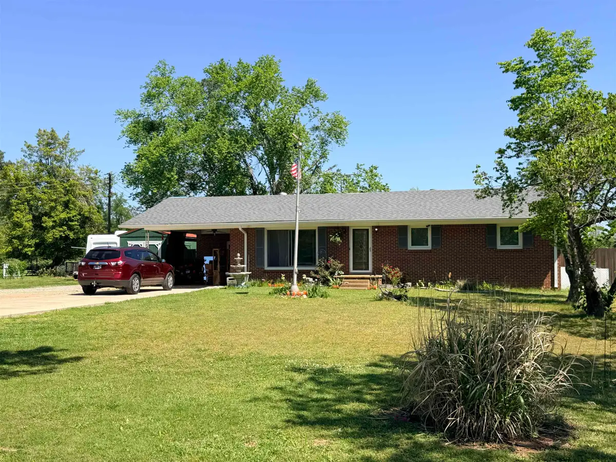 457 VINE ST, Savannah, TN 38372 - #1