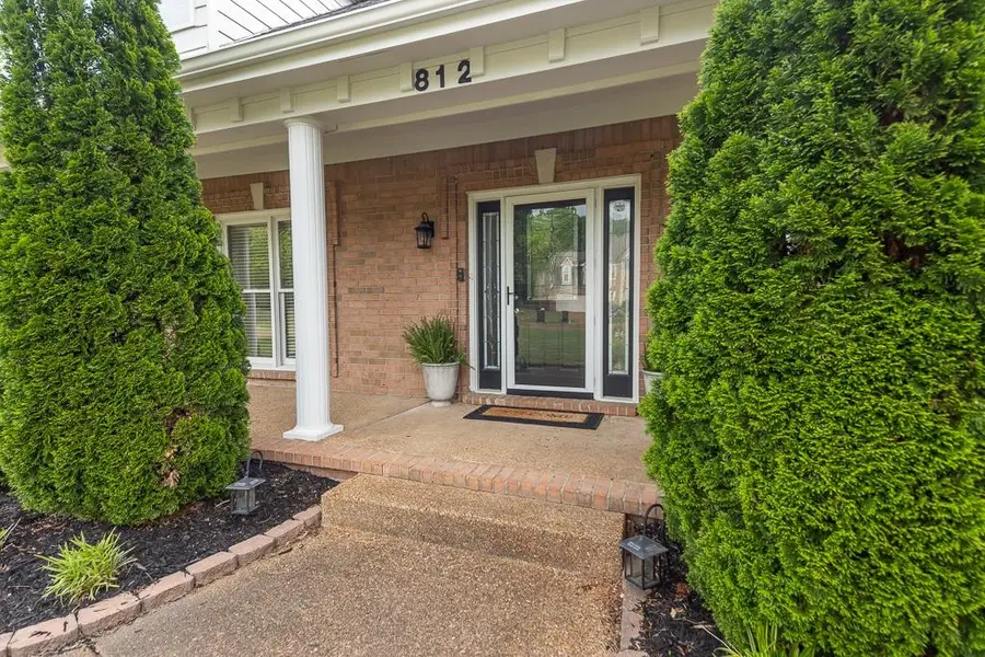 812 PLANTERS RIDGE DR, Collierville, TN 38017 - #2