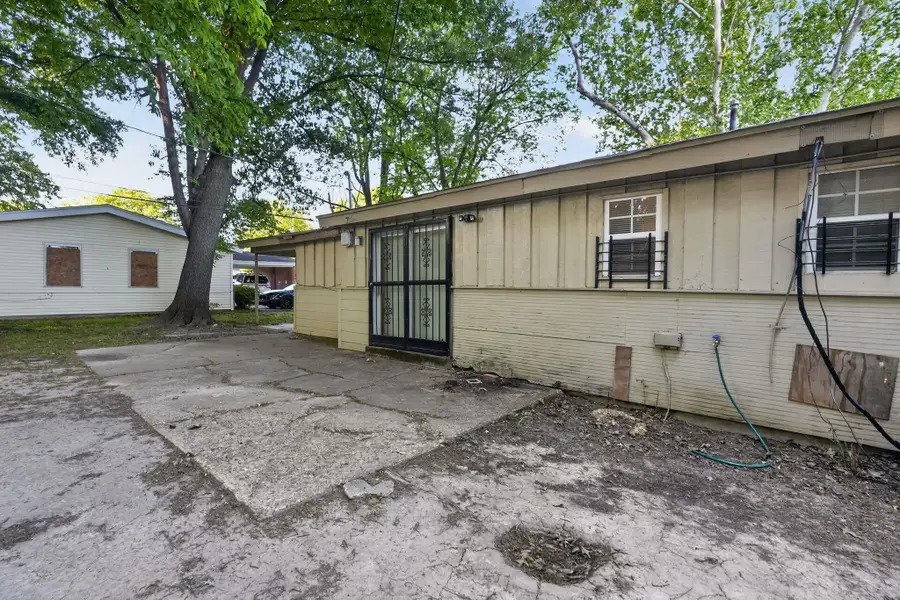 4504 NEELY RD, Memphis, TN 38109 - #3
