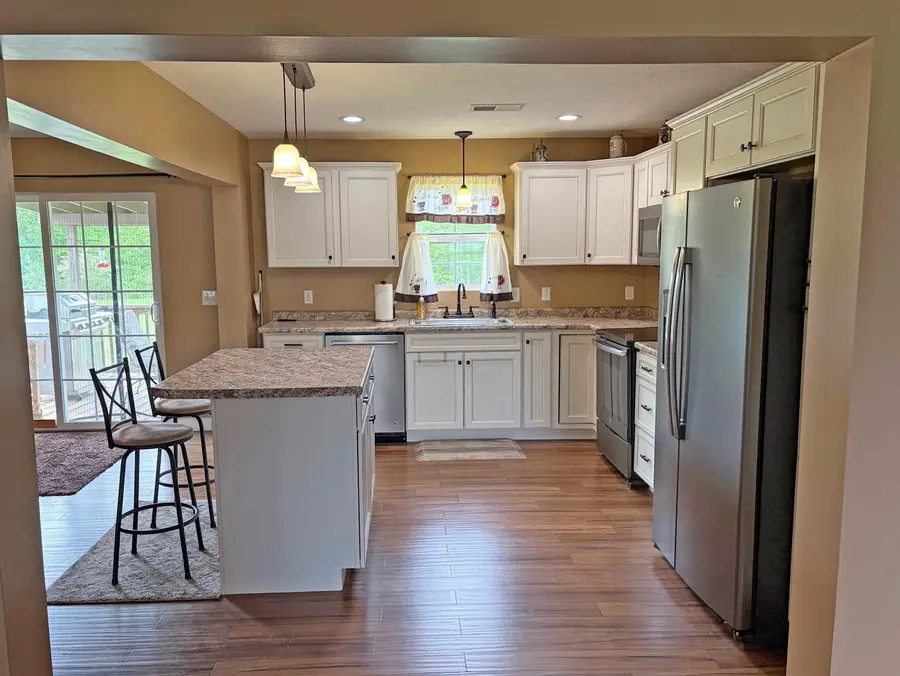 1255 ELM RD, Adamsville, TN 38310 - #3