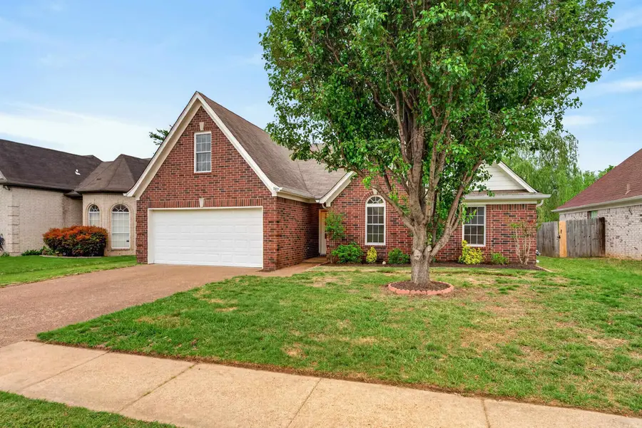 1107 W RED FERN CIR, Cordova, TN 38018 - #2