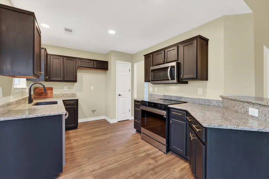 1107 W RED FERN CIR, Cordova, TN 38018 - #3