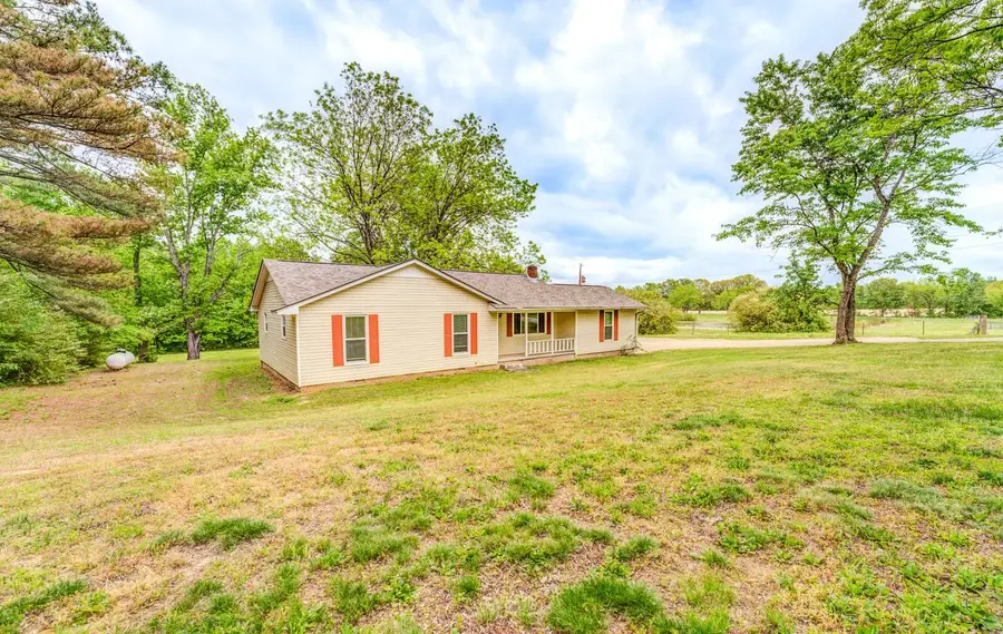 6125 WARREN RD, Oakland, TN 38060 - #2