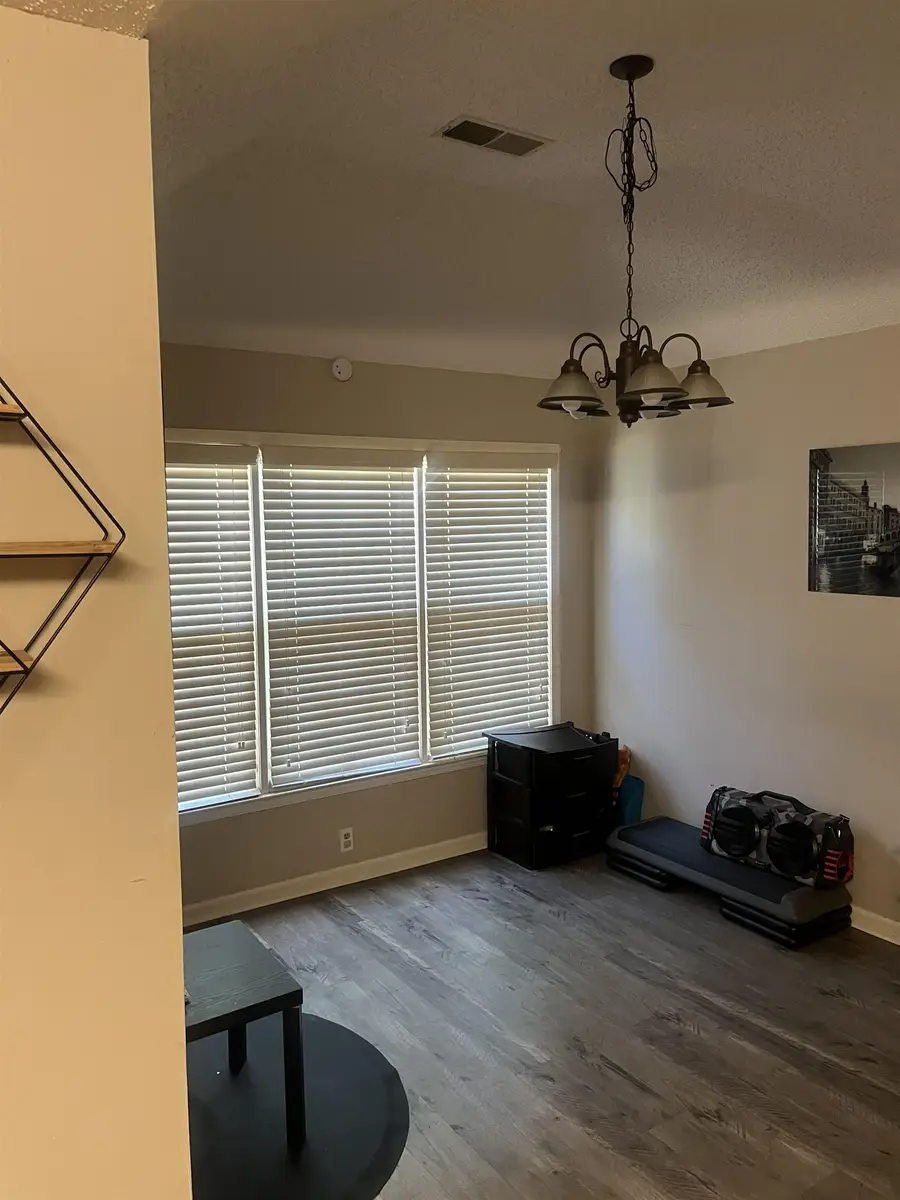 6770 CASTLEGATE LN, Memphis, TN 38141 - #2