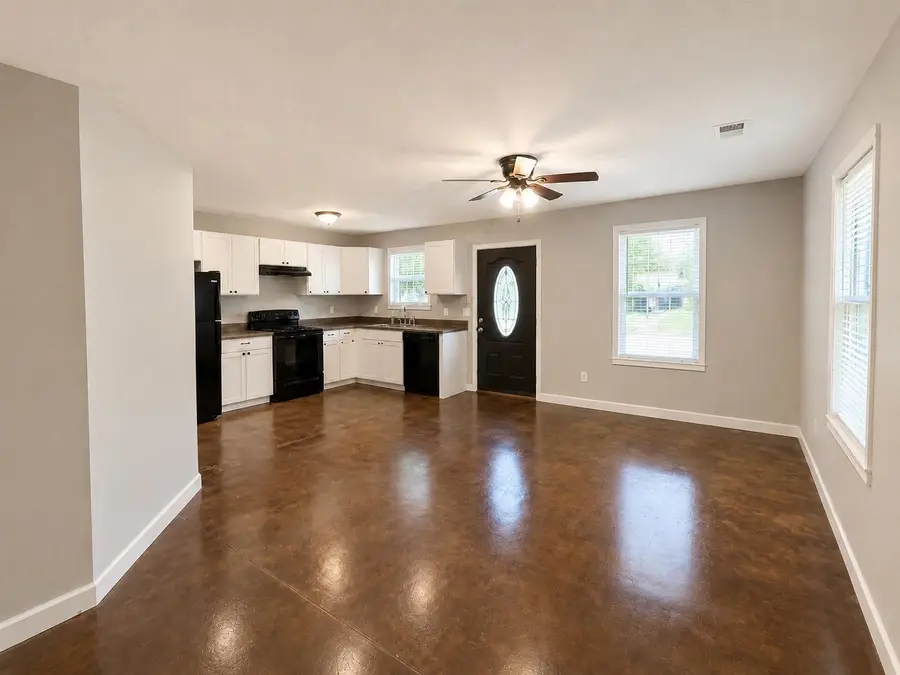 207AB, 209AB WILLOW DR #207A, 207B, 209A, 209B, Adamsville, TN 38310 - #2