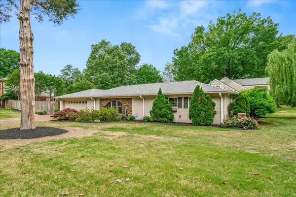 2261 CORNWALL ST, Germantown, TN 38138