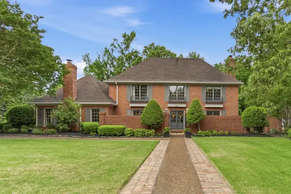 2461 BRANDEMERE DR, Germantown, TN 38139