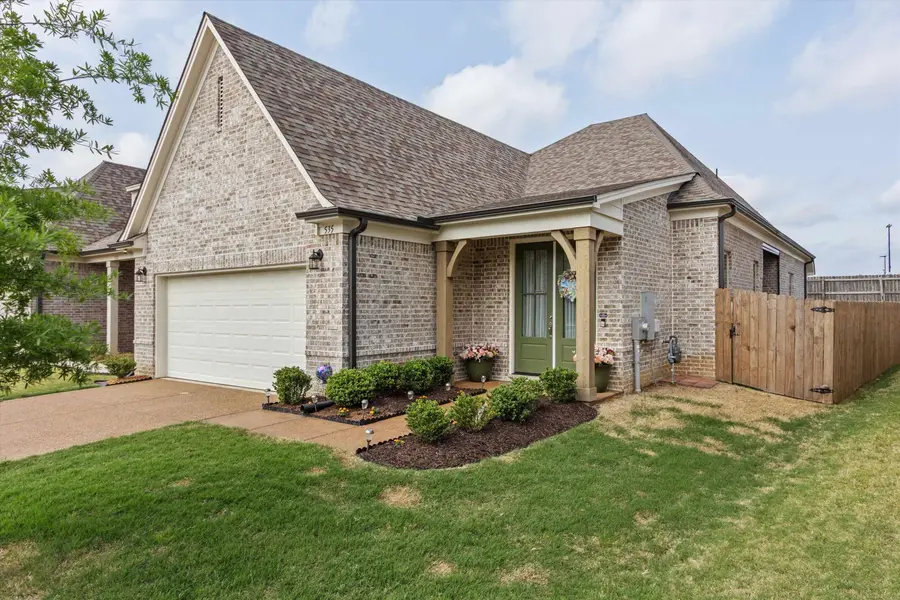 535 MAPLE ST, Oakland, TN 38060 - #2
