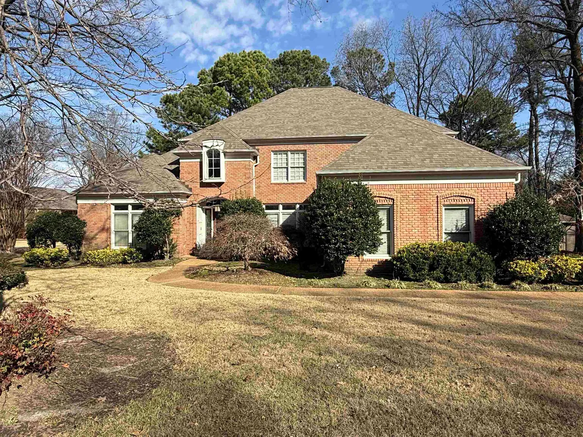 8670 TANOAK DR, Germantown, TN 38138 - #1