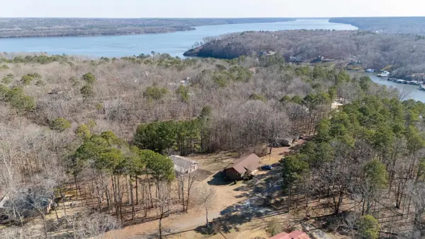 225 WINDY PINES LN, Counce, TN 38326-4007