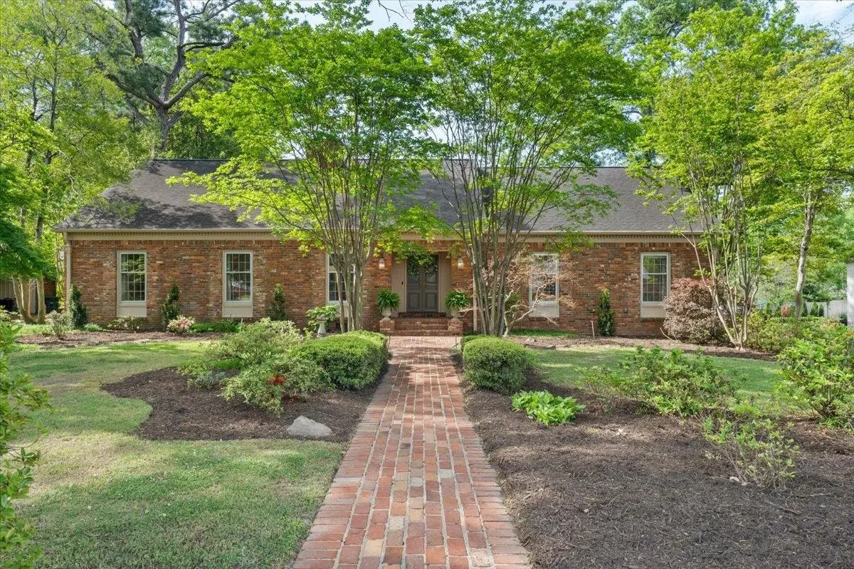 5501 S ANGELA RD, Memphis, TN 38120 - #1
