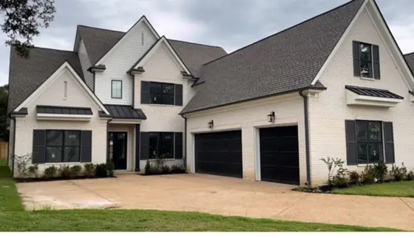 195 GRAND STEEPLE DR, Collierville, TN 38017