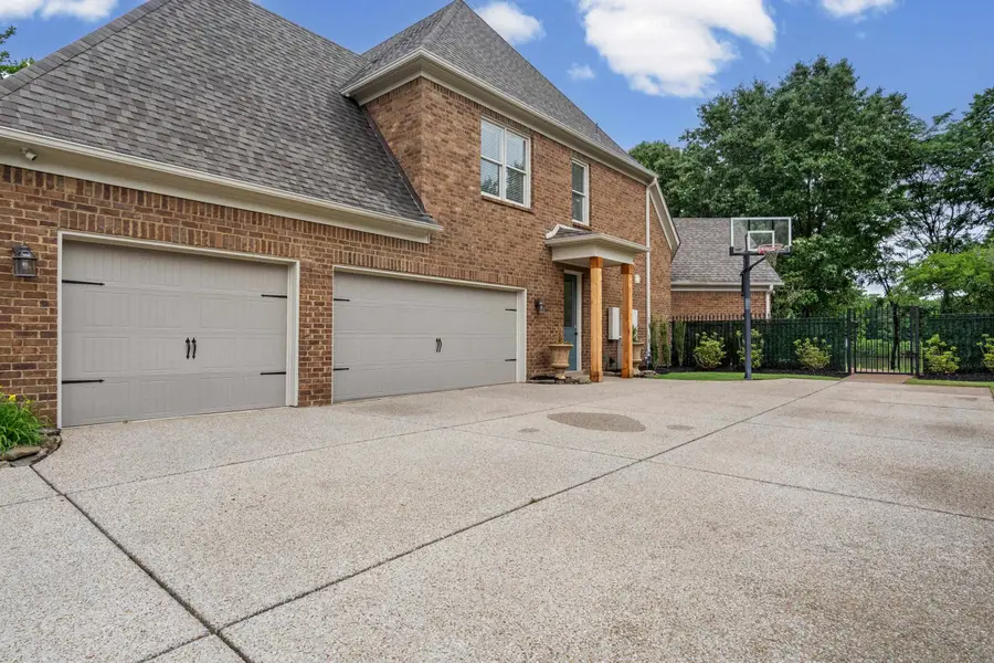 644 WINBURN DR, Collierville, TN 38017 - #3