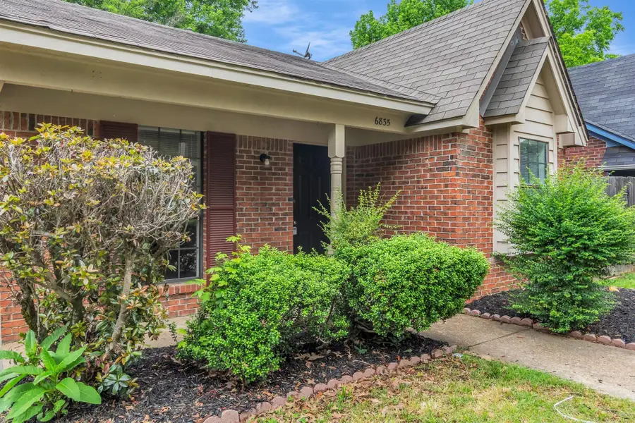 6835 MAURY DR, Olive Branch, MS 38654-1735 - #3