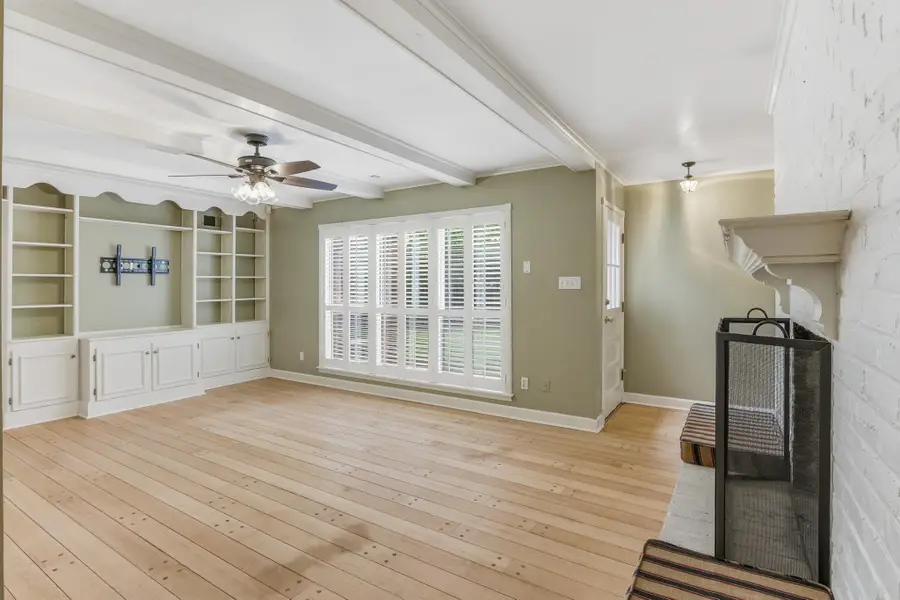 915 PARK VALLEY RD, Memphis, TN 38119 - #2