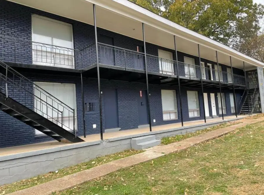 4010 SUMMER AVE, Memphis, TN 38122 - #2