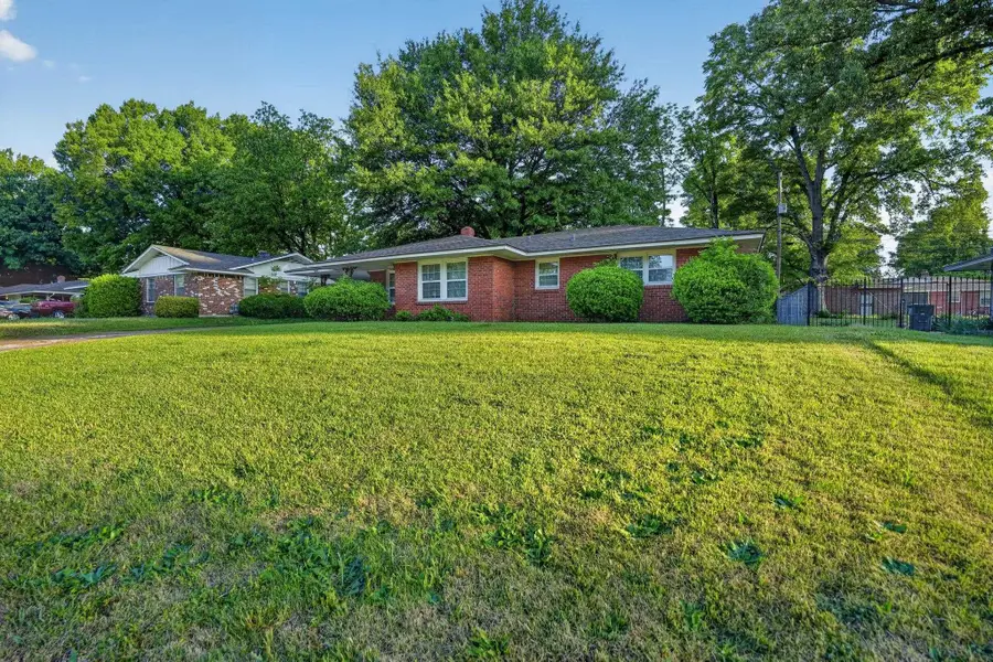 1510 BONNIE DR, Memphis, TN 38116 - #2