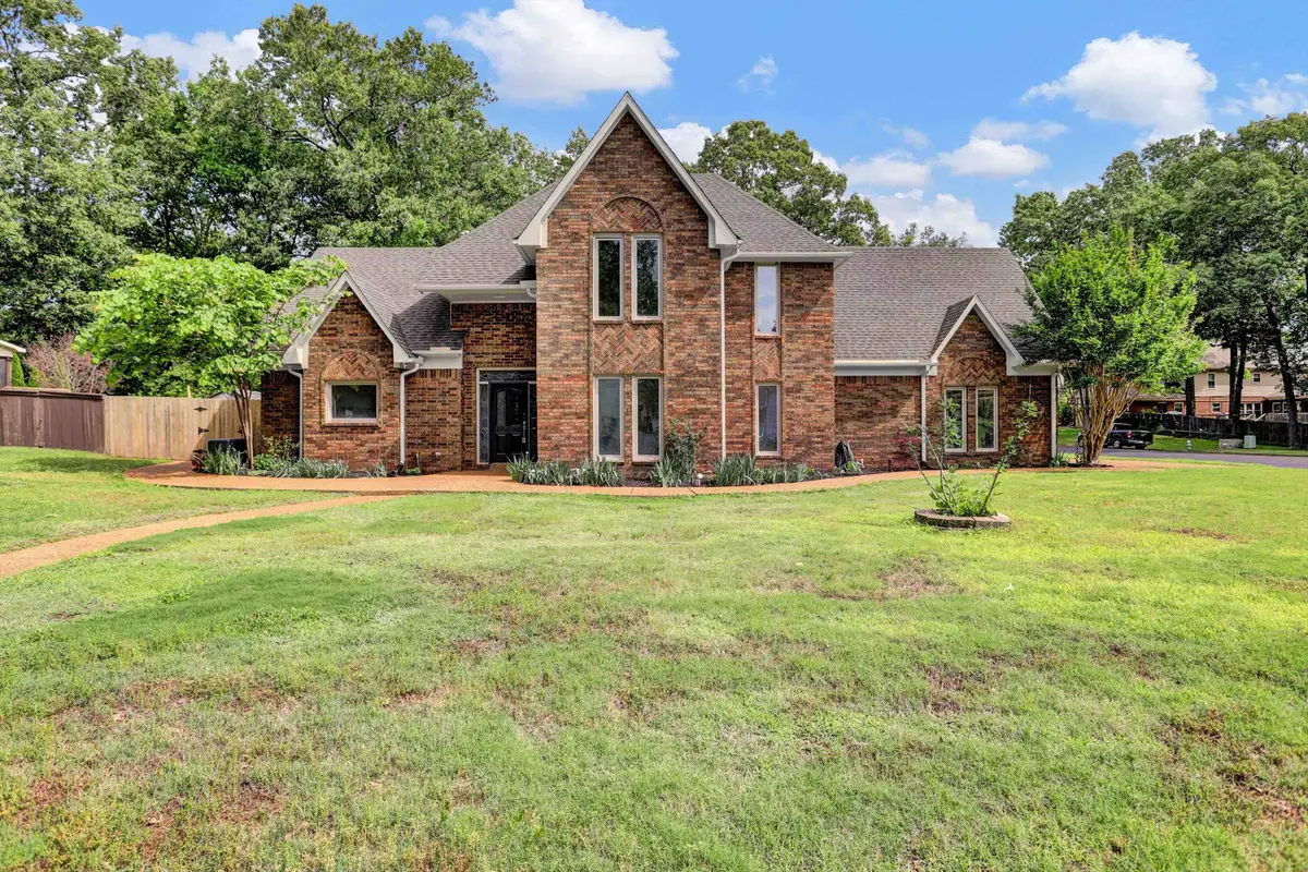 1039 AUTUMN OAKS CIR, Collierville, TN 38017 - #1