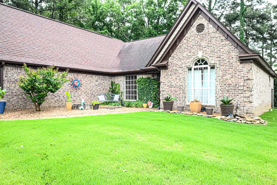 6437 INNISWOOD DR, Bartlett, TN 38135 - #2