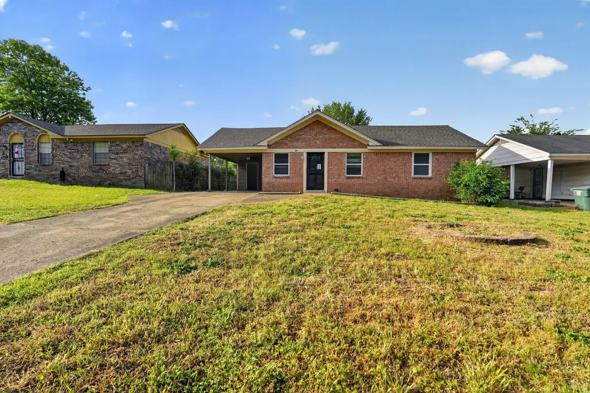 19 LYDGATE AVE, Memphis, TN 38109 - #1