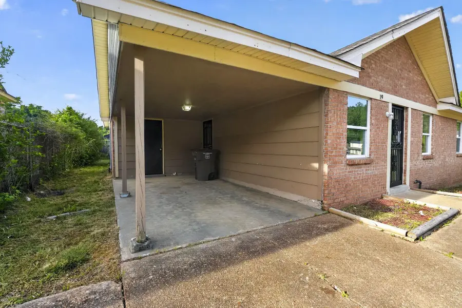 19 LYDGATE AVE, Memphis, TN 38109 - #3