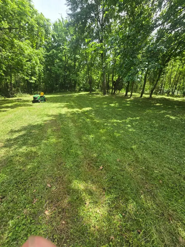 5110 HILLBROOK DR, Memphis, TN 38109