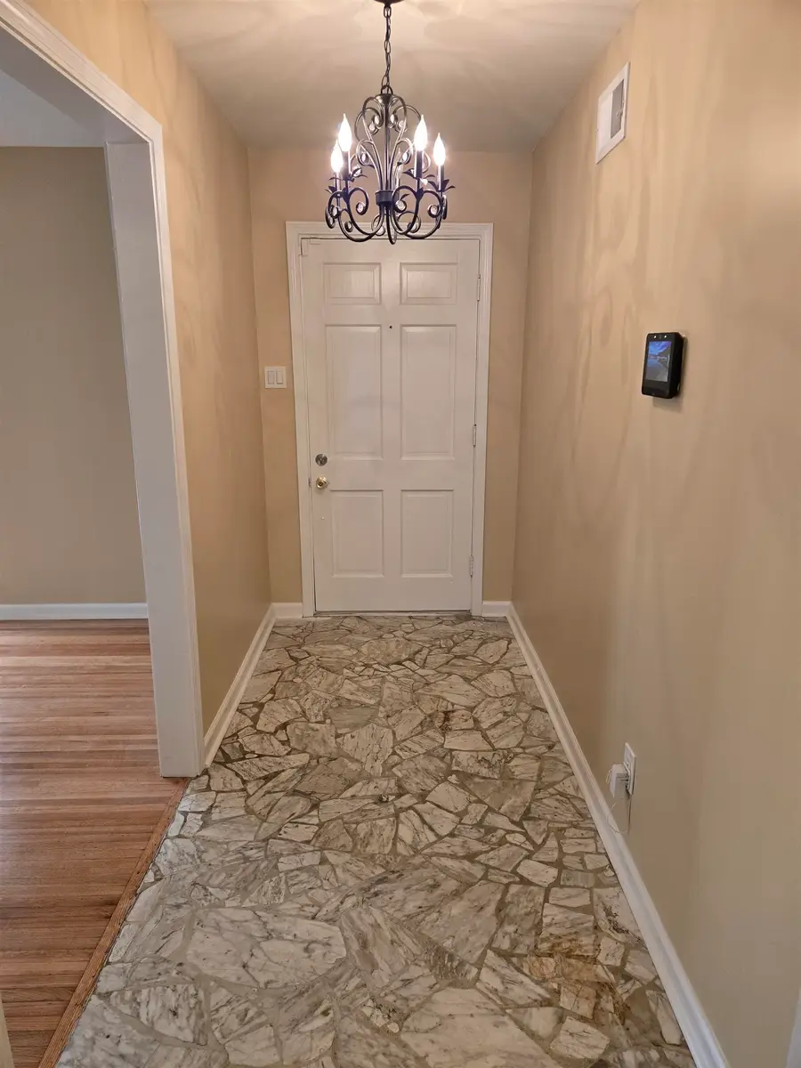 3212 WHITNEY AVE, Memphis, TN 38128 - #2